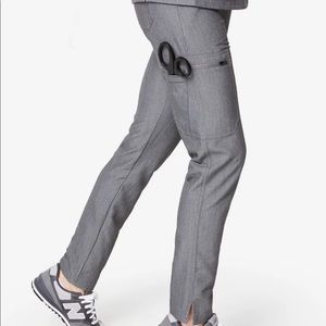 SOLD!! FIGS YOLA Skinny Small Tall Scrub Pant